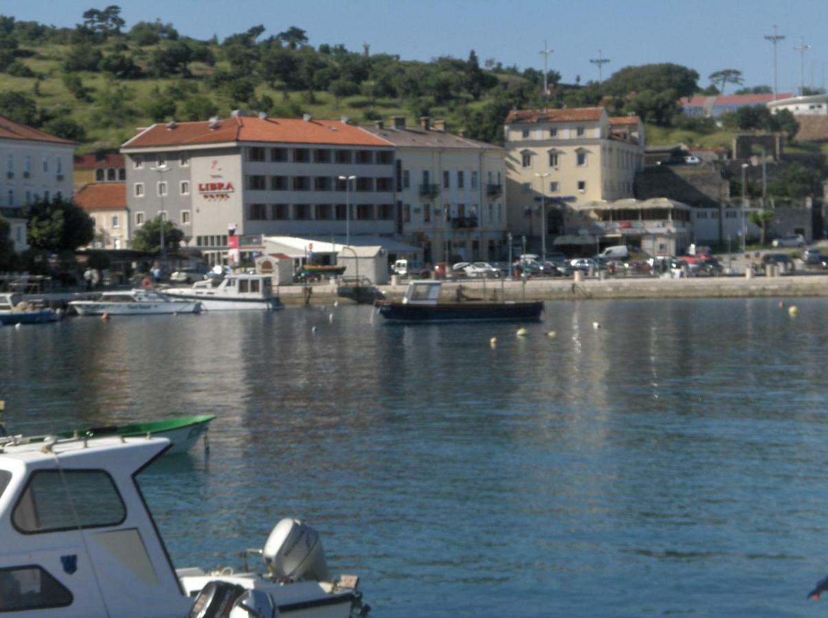 Apartment Bella Marija Senj  Luaran gambar